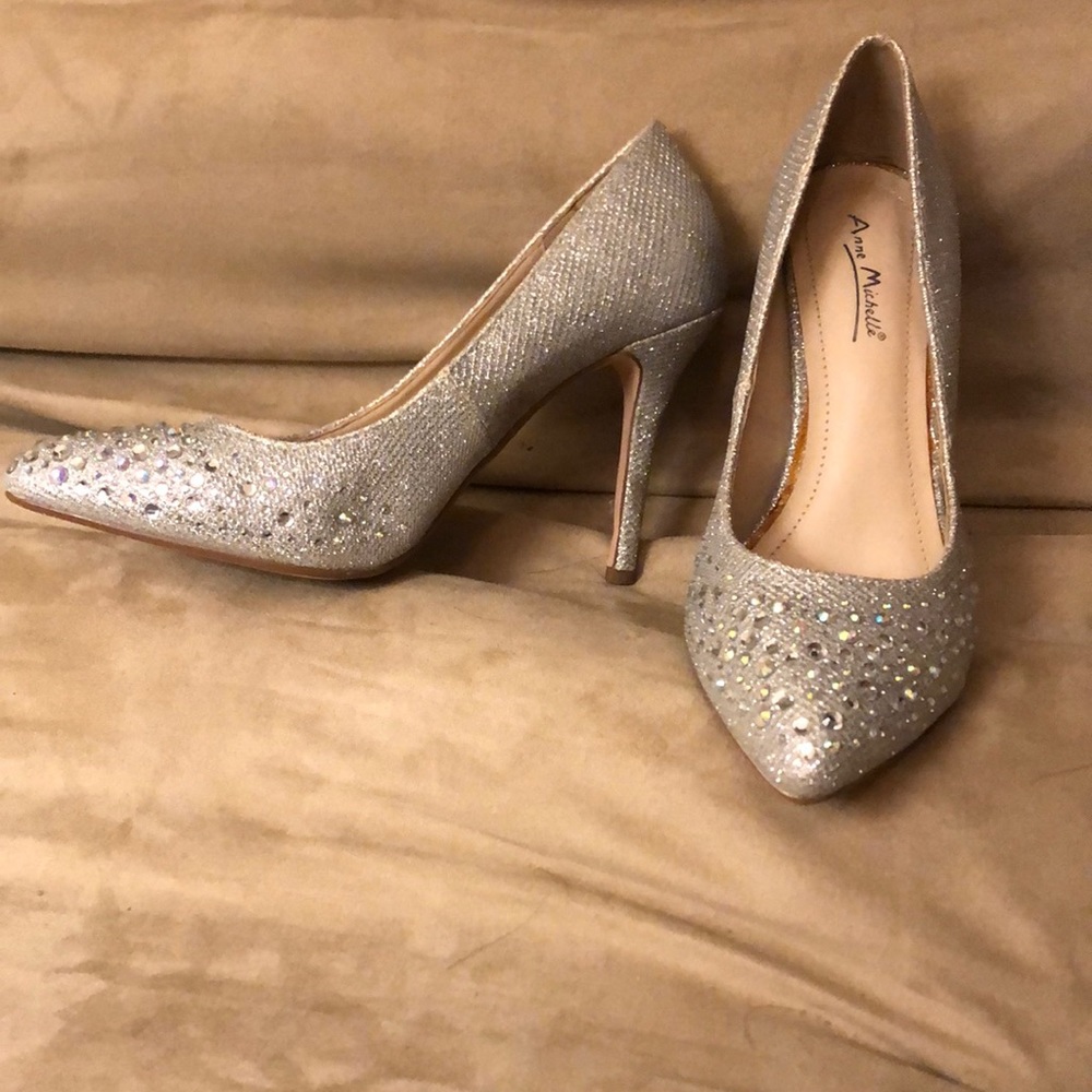 Sparkly Anne Michelle heels